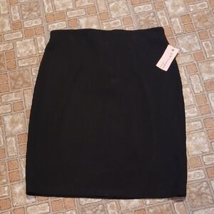 Elegant Black Skirt Women's Size 10
